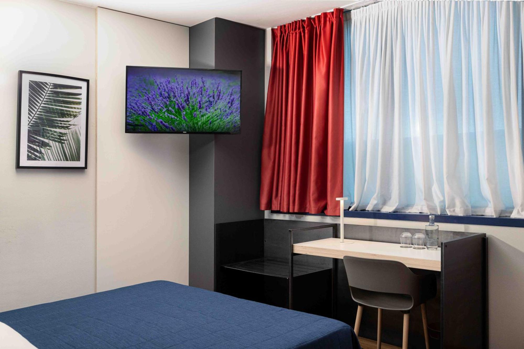 Garda Hotel Montichiari Bagian luar foto
